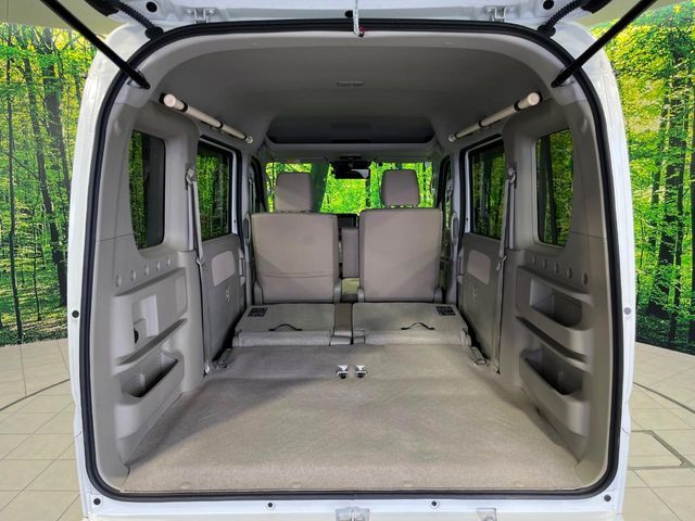 NV100 CLIPPER RIO 4WD