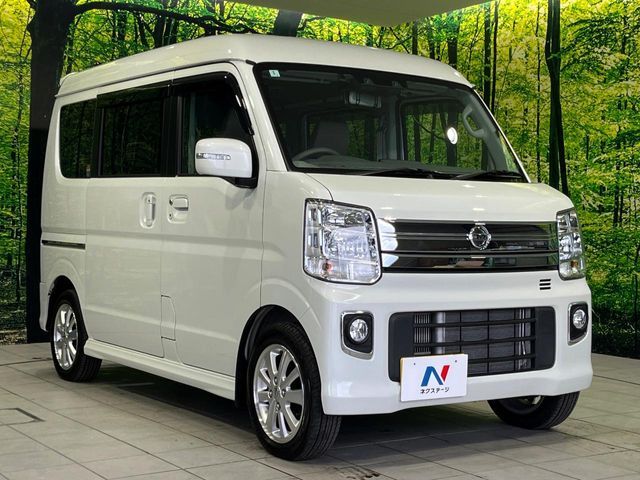 NV100 CLIPPER RIO 4WD