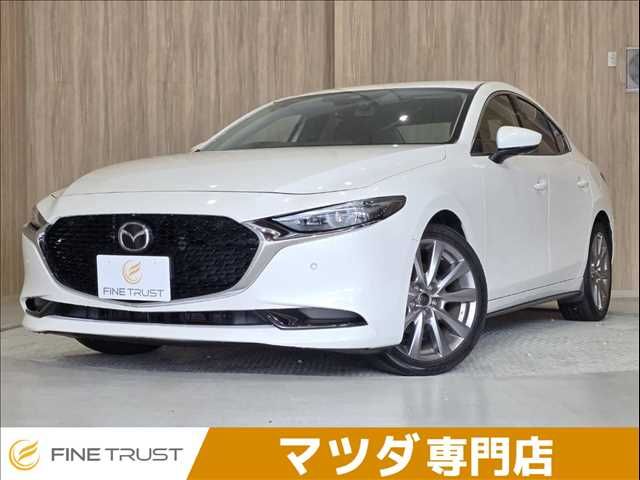 MAZDA3 SEDAN