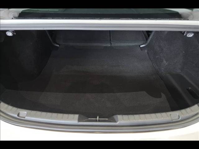 MAZDA3 SEDAN