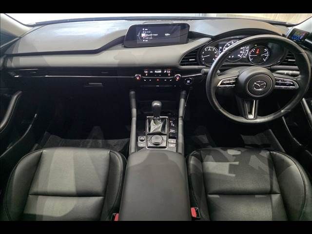 MAZDA3 SEDAN