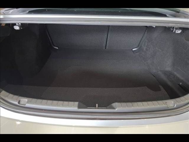 MAZDA3 SEDAN