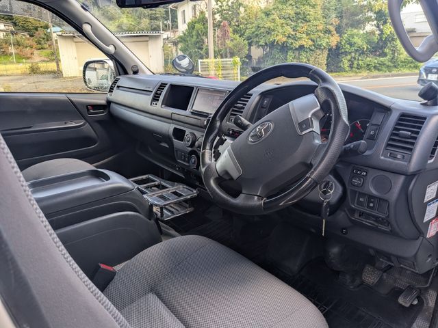 HIACE van 2WD