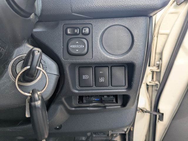 HIACE van 2WD