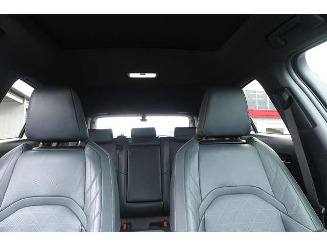 LEXUS UX300e