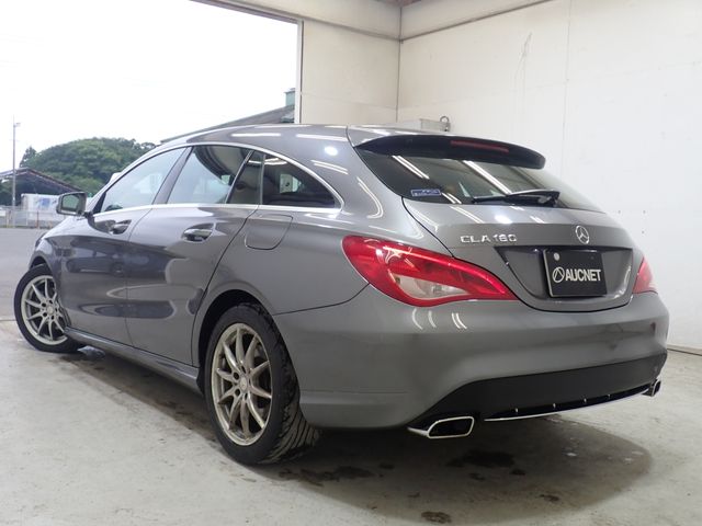 MERCEDES BENZ CLA Shooting Brake