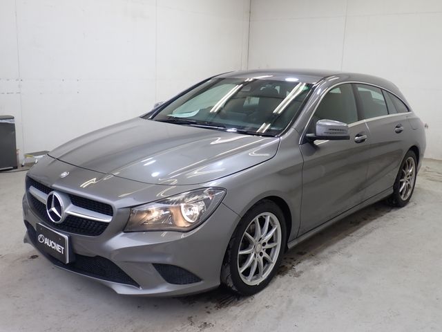 MERCEDES BENZ CLA Shooting Brake