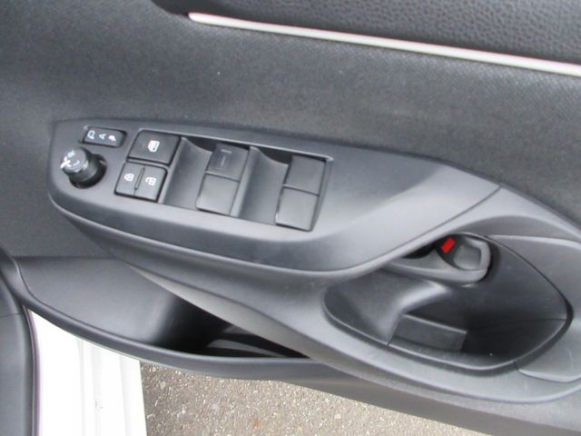 YARIS HYBRID