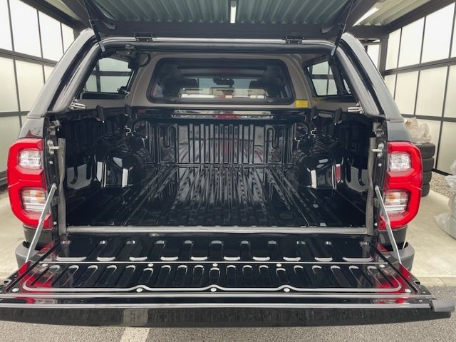 HILUX 4WD
