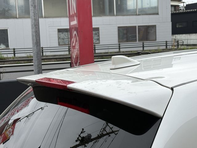 COROLLA FIELDER HYBRID