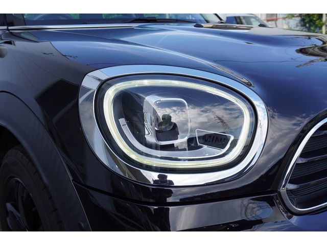 MINI COOPER D CROSSOVER