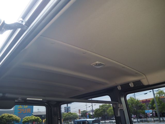 NV350 CARAVAN 1.2t