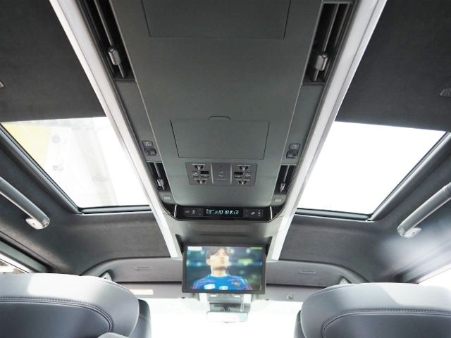 VELLFIRE  HYBRID 4WD