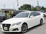 CROWN sedan hybrid 4WD