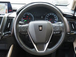 CROWN sedan hybrid 4WD
