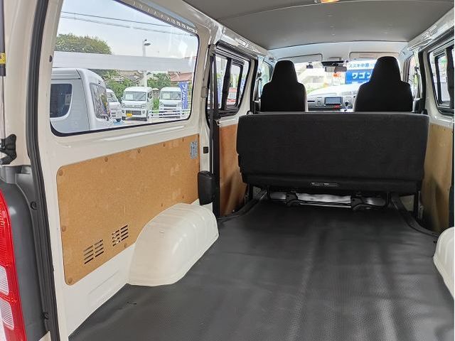HIACE van 4WD