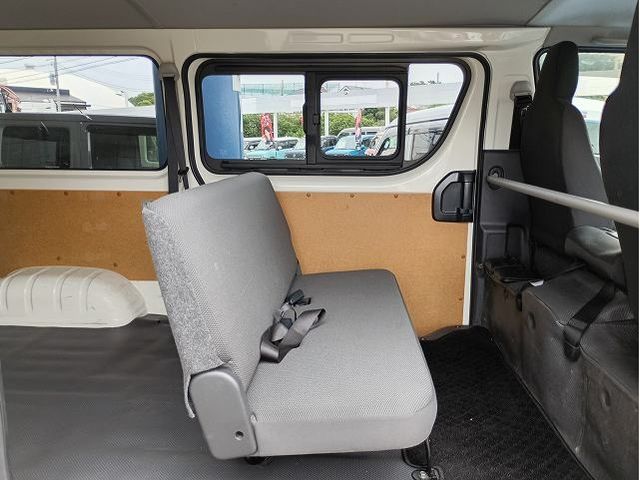 HIACE van 4WD