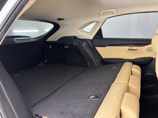 LEXUS NX300h