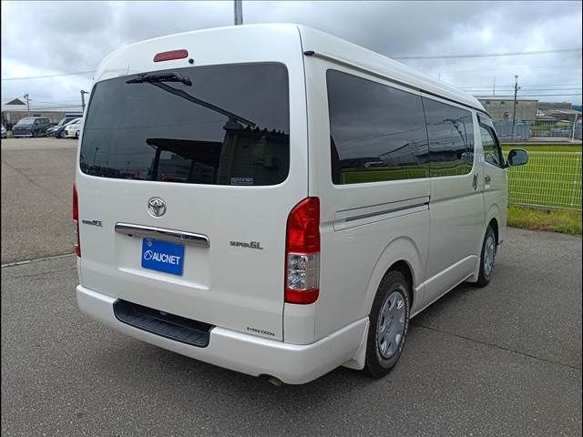 REGIUSACE van 4WD