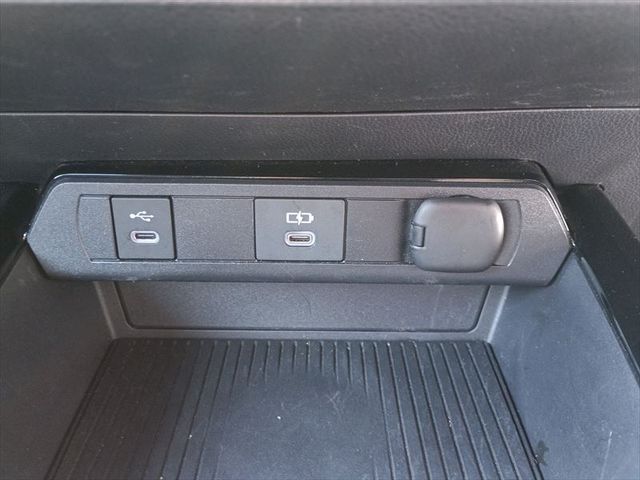 PRIUS 4WD