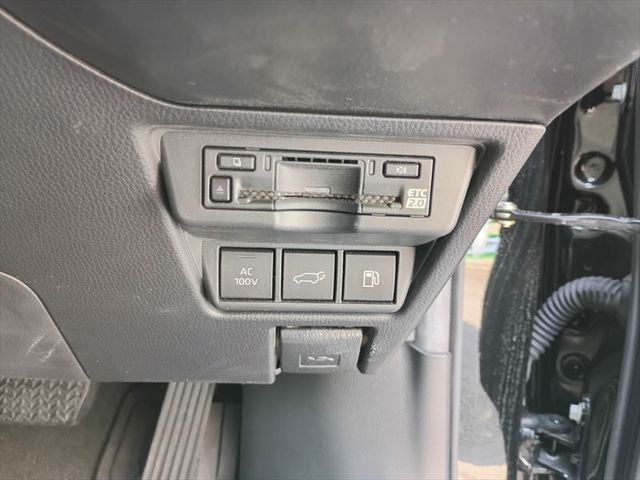 PRIUS 4WD