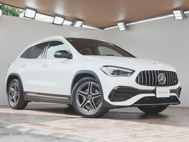 MERCEDES BENZ GLA class