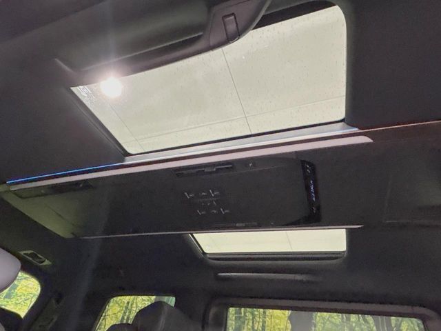 VELLFIRE  HYBRID