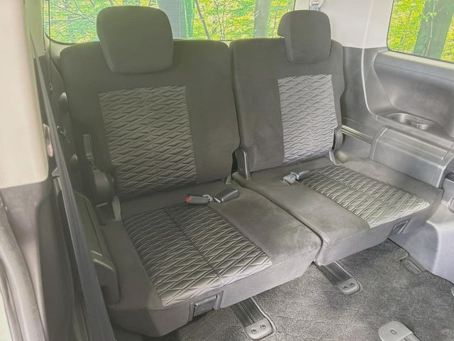 DELICA D:5 4WD