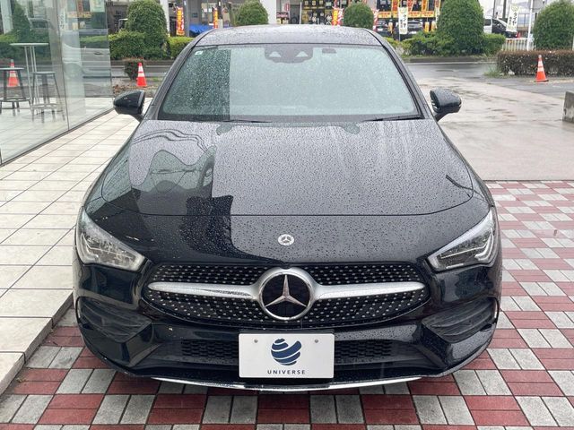 MERCEDES BENZ CLA Shooting Brake