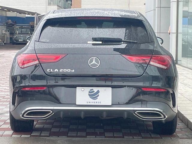 MERCEDES BENZ CLA Shooting Brake
