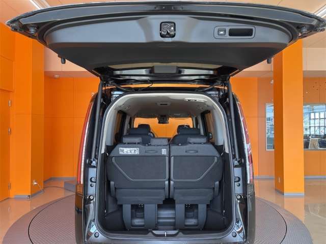 STEPWAGON e:HEV
