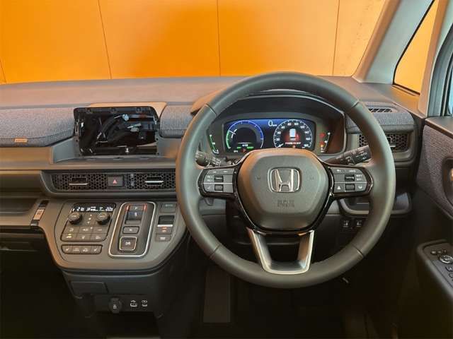 STEPWAGON e:HEV