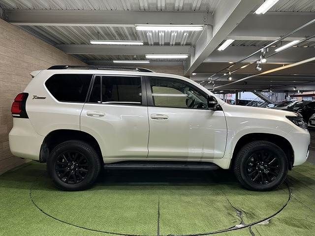 LANDCRUISER PRADO