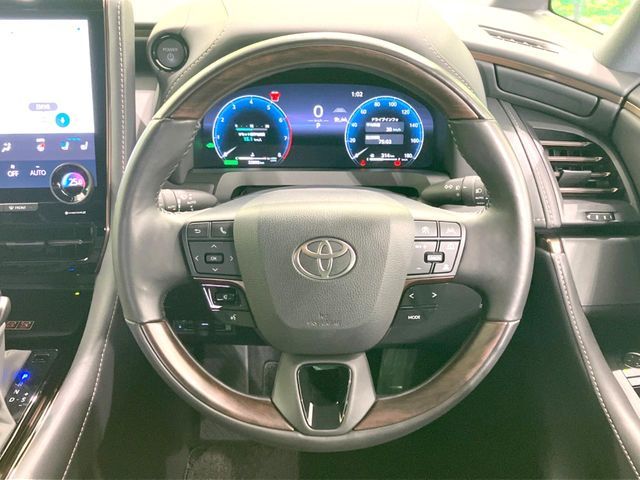 ALPHARD hybrid