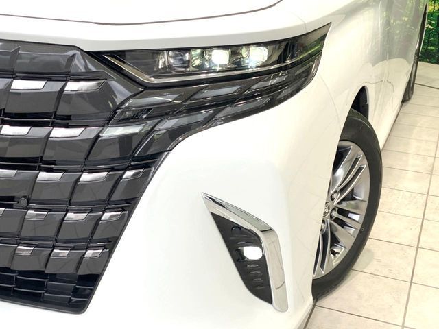 ALPHARD hybrid