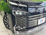 VOXY HYBRID