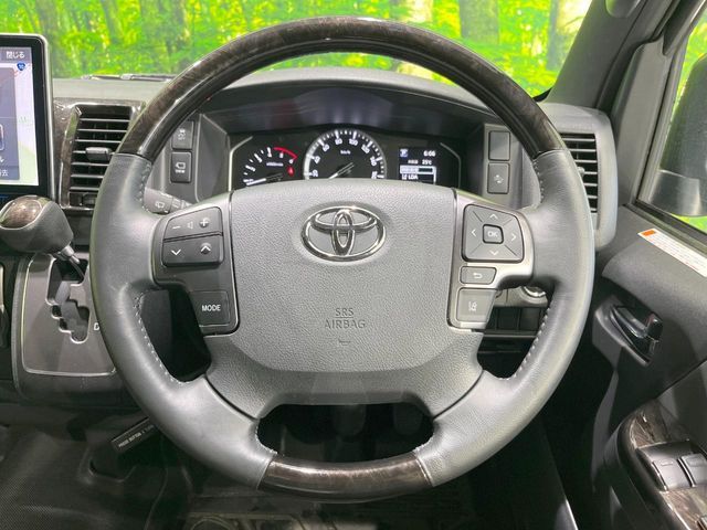 HIACE van 2WD