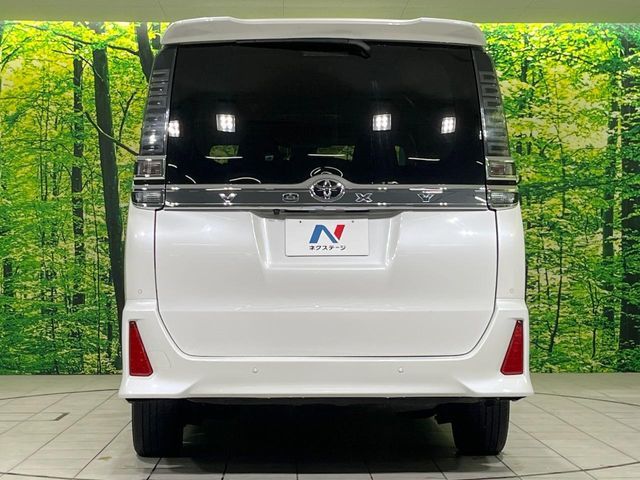 VOXY 4WD