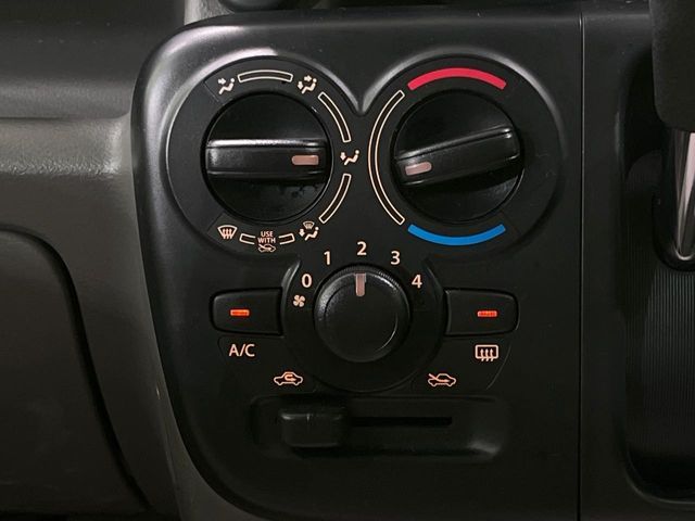 NV100 CLIPPER 4WD