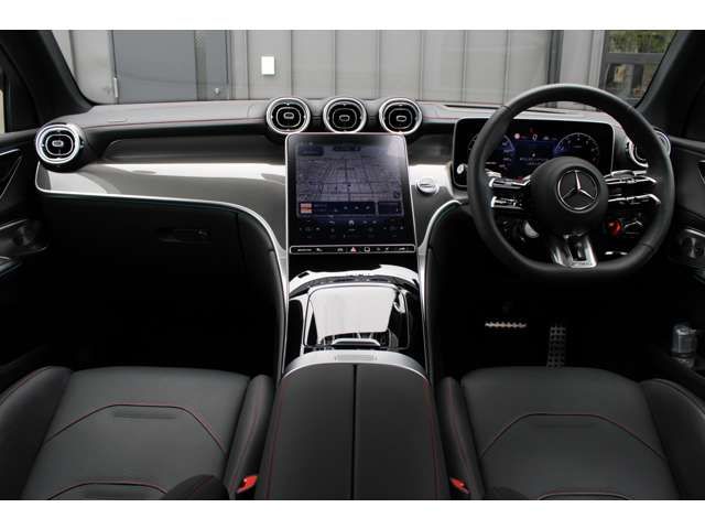 MERCEDES AMG GLCclass