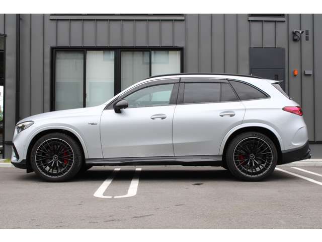 MERCEDES AMG GLCclass