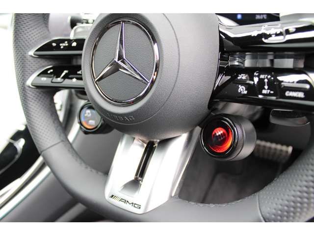 MERCEDES AMG GLCclass