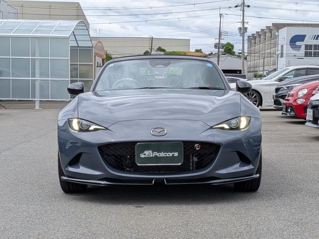 ROADSTER