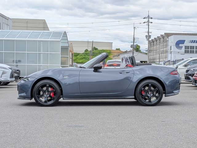 ROADSTER