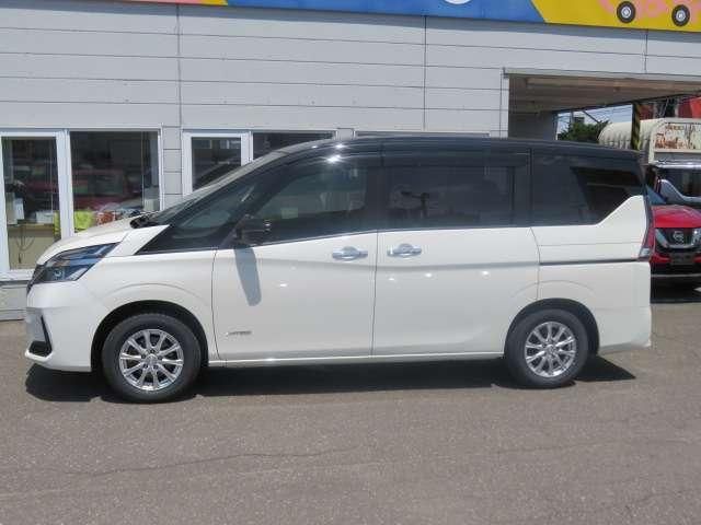 SERENA  S-HYBRID 4WD