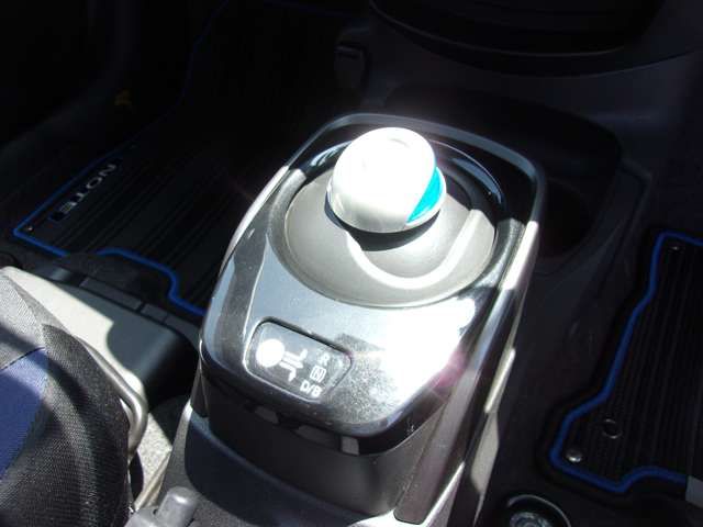 NOTE 4WD