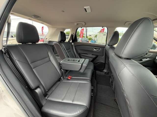 X-TRAIL HYBRID 4WD