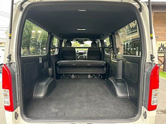 HIACE van 4WD