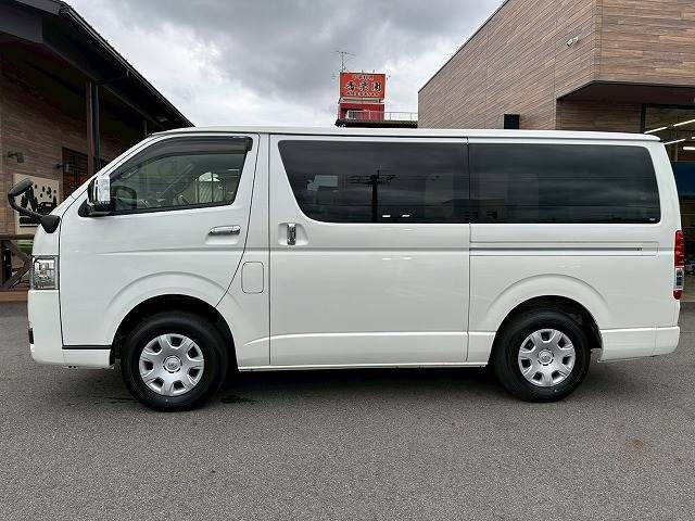 HIACE van 4WD