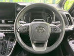 VOXY HYBRID
